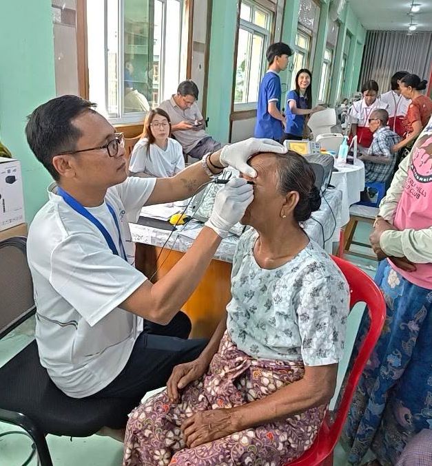 Joy of Seeing Eye Project Eye Hospital Donation